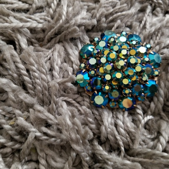 Sparkly Blue Necklace, Earings, and Pin - Picture 3 of 5